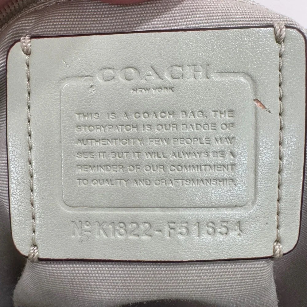 Coach beautiful 100%